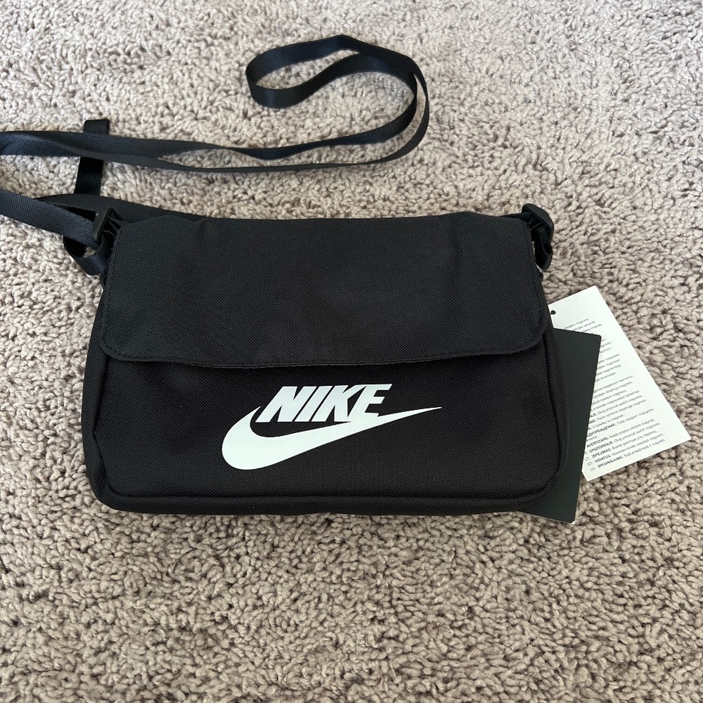 Nike crossbody purse